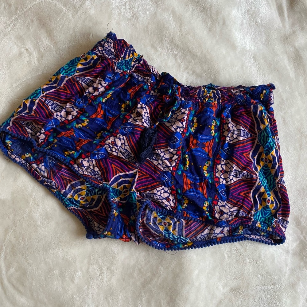 Cute colorful summer cotton shorts. Gently worn, great condition